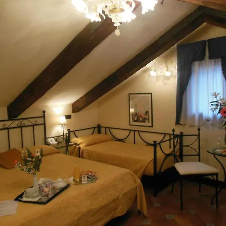 Ca' Riccio Konukevi 4*